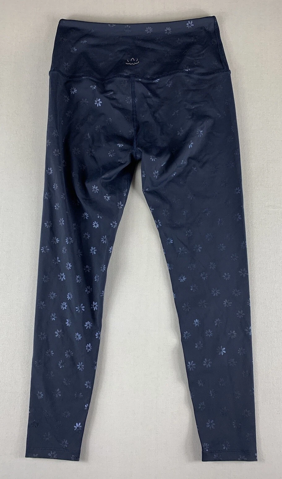 beyond-yoga floral made in usa flat lay leggings
