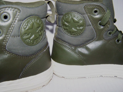 SALE Converse Chuck Taylor All Star Counter Climate Hi Top Green Men 7, Womens 9