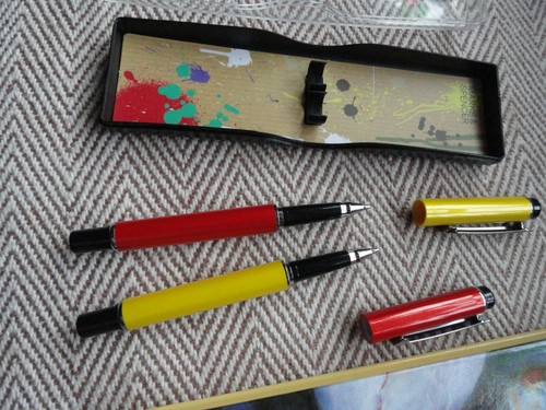Marks and Spencers Address Book and Ball Point Pen Set New Old Stock - Picture 3 of 12
