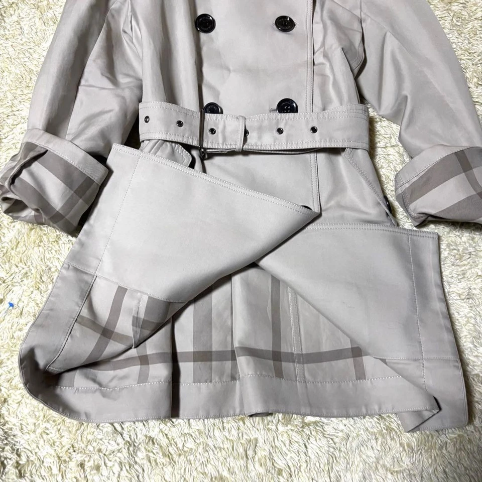 Rare Burberry London Giga Check Trench Coat Size 38/US:S Silk Blend Women's Auth - Image 4 of 4