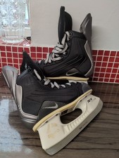 Nike Quest 3 Ice Hockey Ice Skates Size 2.5 UK EE Fit Rare Skates Vgc