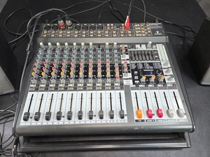 Behringer A500 | eBay