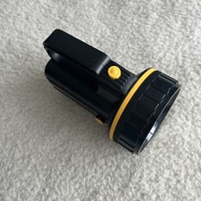 Taschenlampe Handscheinwerfer 6 Volt Lampe Leuchte Handleuchte Handlampe Camping