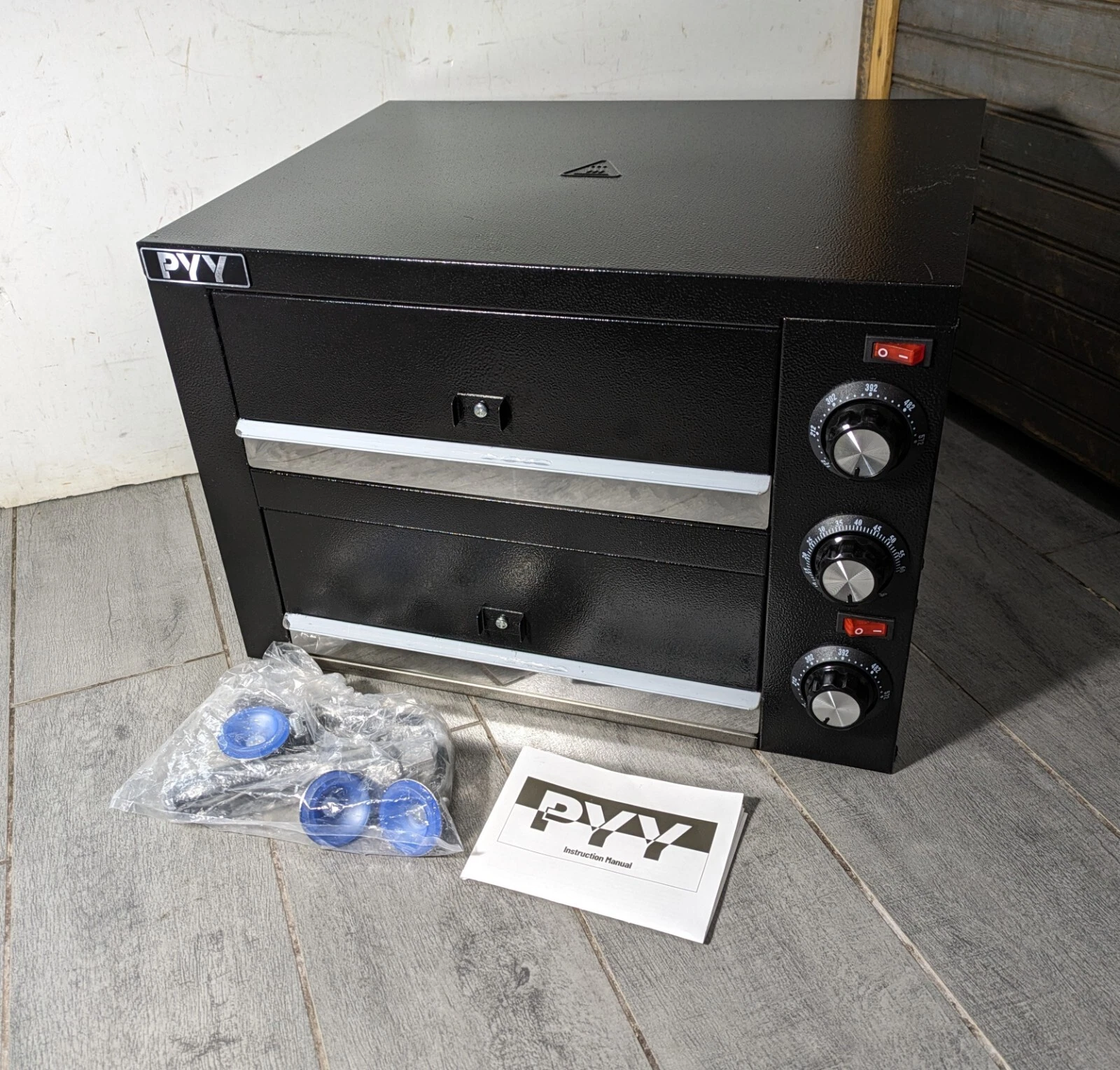 PYY Commercial Countertop 2-Tier Pizza Oven Electric Indoor PYYPSHP03ABKUS
Opens in a new window or