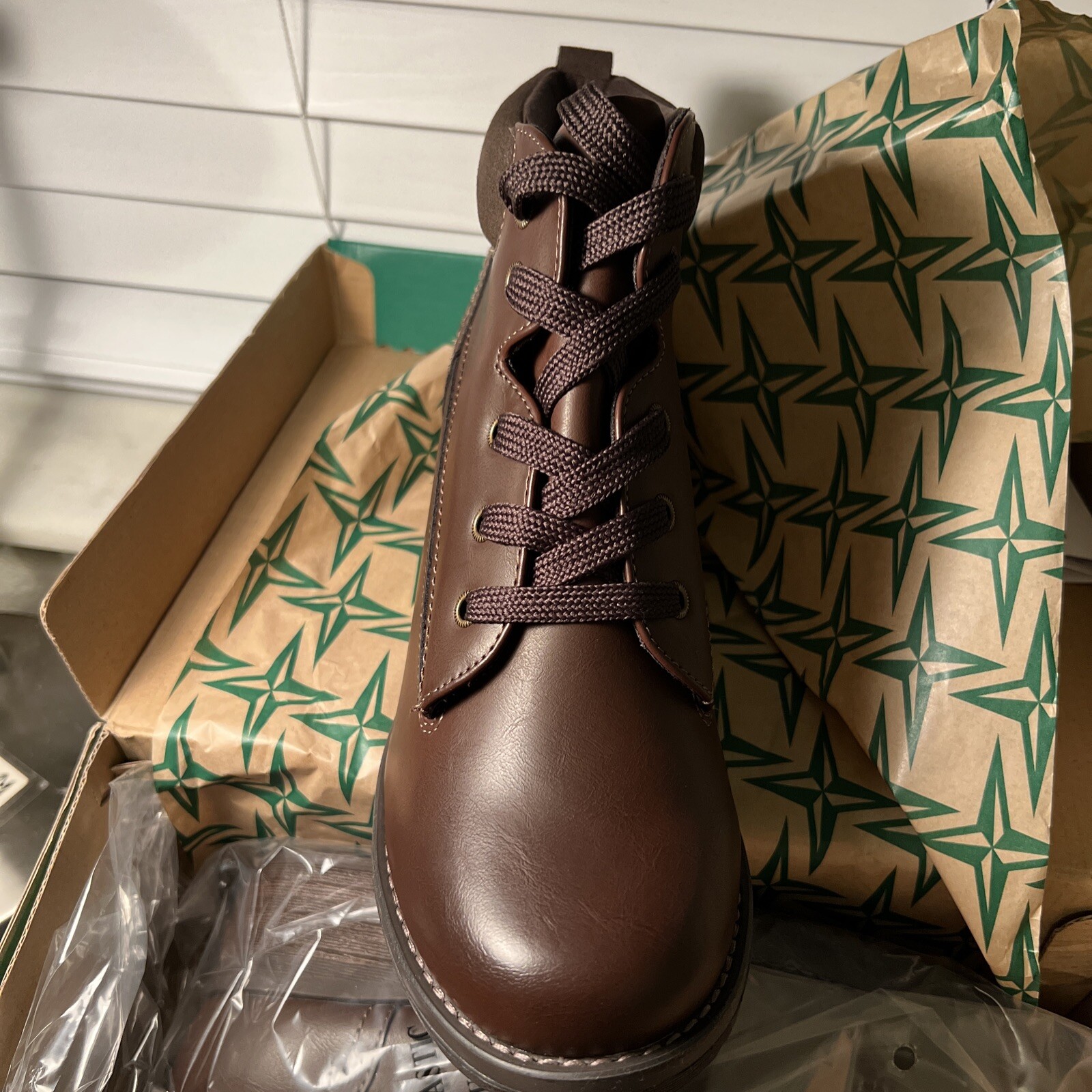Eastland Women's Bandana Fashion Boot 