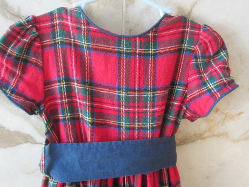 Vestido de vacaciones de Navidad a cuadros rojo verde tartán talla 4T con faja Funtasia Too usado en excelente estado Foto 3 de 4