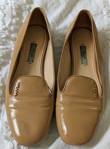 beige loafers womens