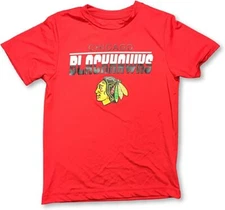 OuterStuff Chicago Blackhawks NHL Boy's Dri Fit Crew Neck T-Shirt Large 12/14