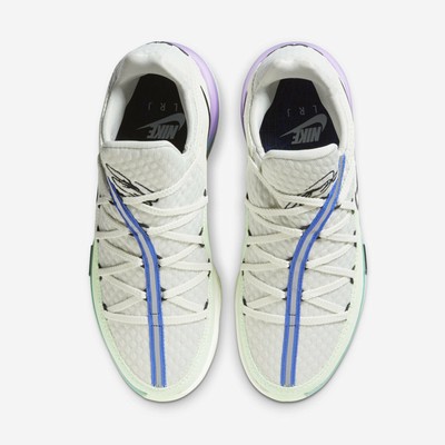 lebron 17 low spruce