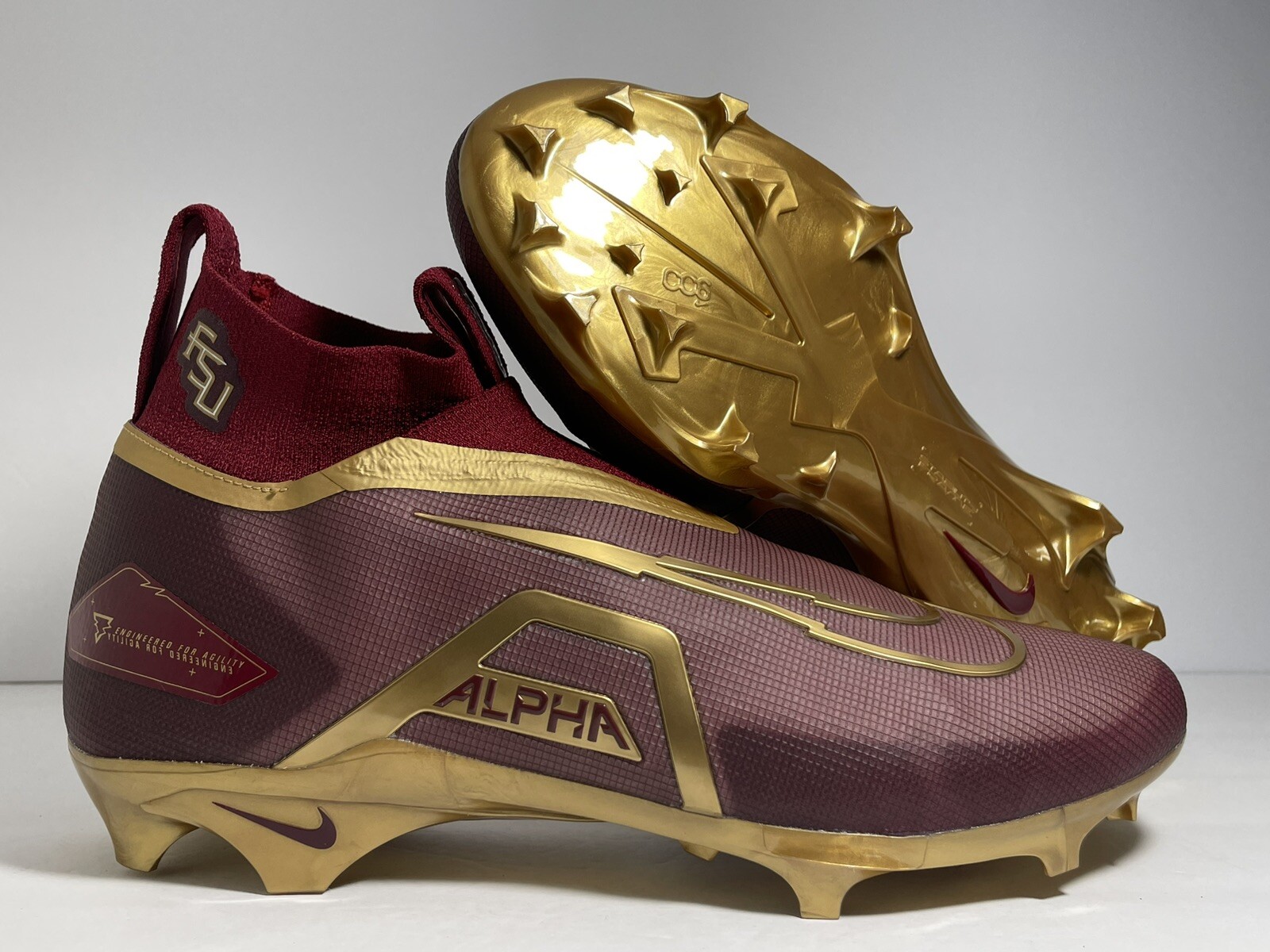 Nike Alpha Menace Elite スパイク 15 Nike Men's Alpha Menace Elite Football Cleat Shoes Electro Green