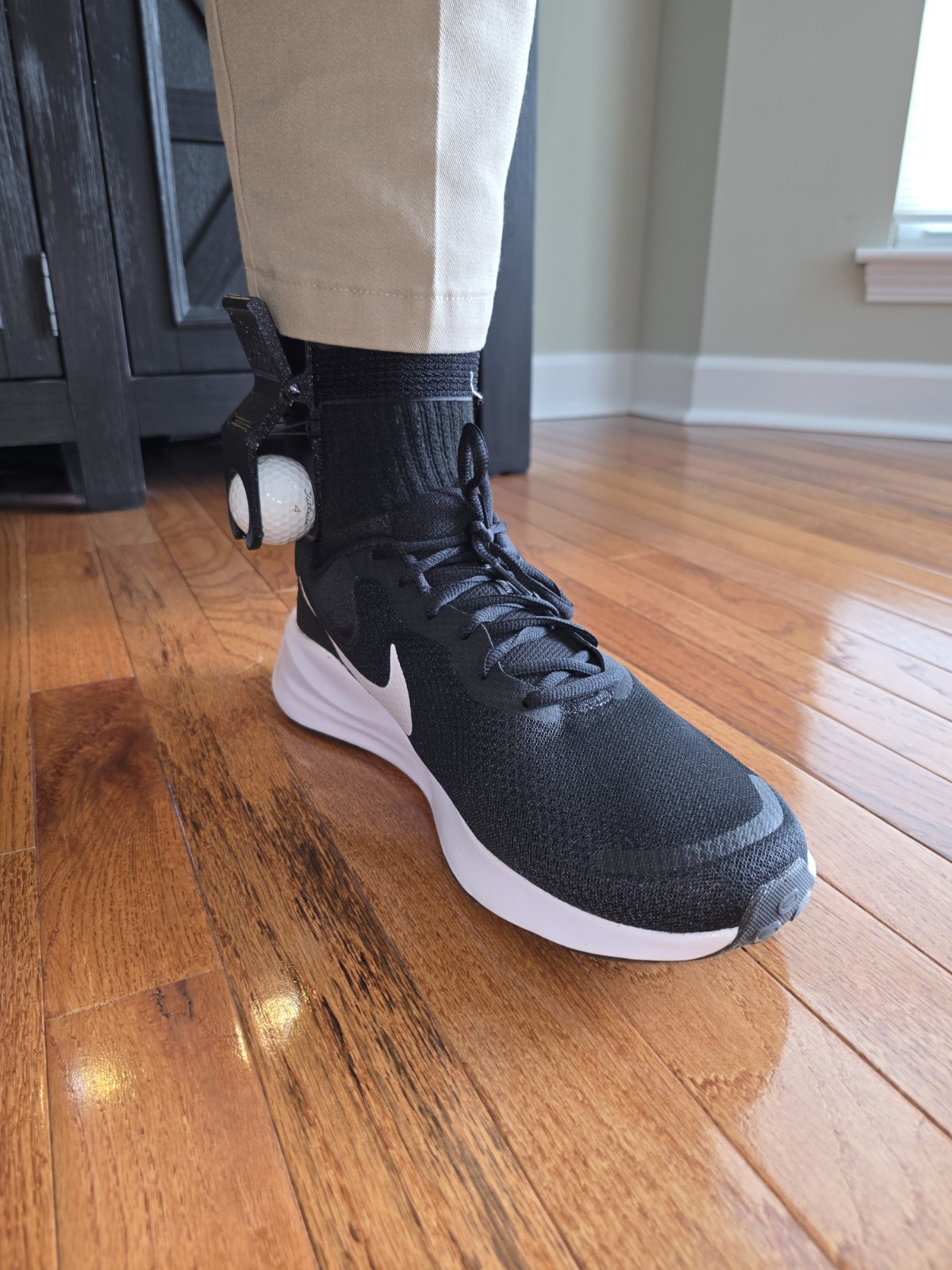 Crooked Caddy Golf Ball Ankle Holder For Cheating At Golf Great Gag Prank Gift!