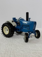 Vintage Ertl Ford 8600 Series Tractor with Smoke Stack Very Nice