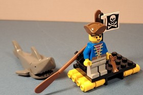 LEGO 6234 Pirates 1 Renegade's Raft (1991)
