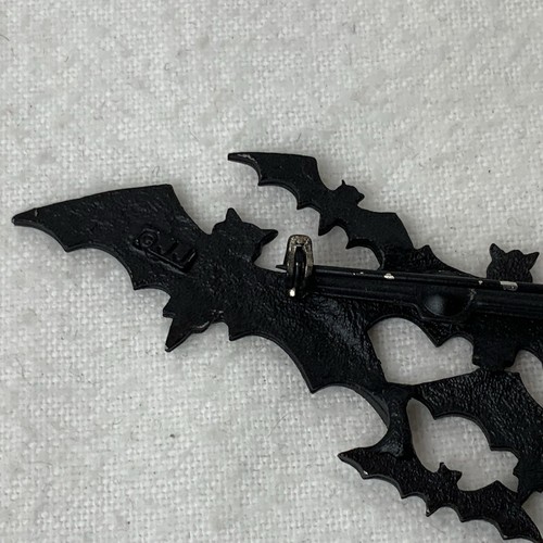 Vintage Jonette JJ Black Bats Halloween Red Eyes Brooch Pin Rare! - Picture 9 of 11