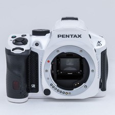 PENTAX K-30 White DSLR Camera Body w/Battery Charger Tested