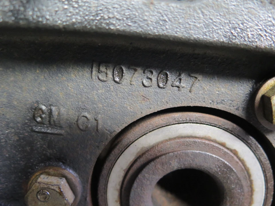 03-06 CHEVROLET SSR HUSILLO DELANTERO DERECHO NUDILLO RUEDA BUJE COJINETE OEM Foto 3 de 4