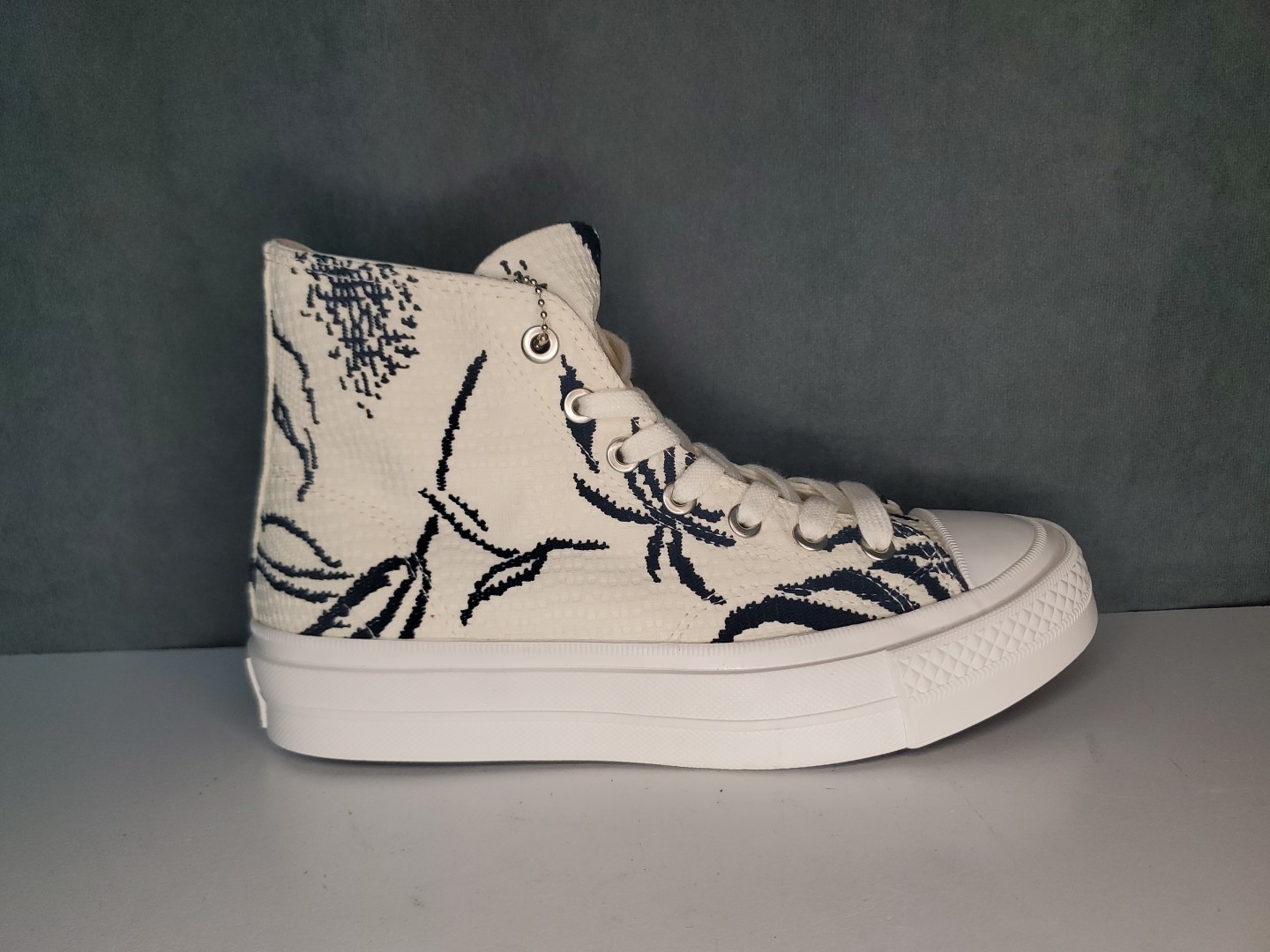 RARE Converse First String Chuck Taylor All Star Woven Floral Vibram Womens 8 image 7