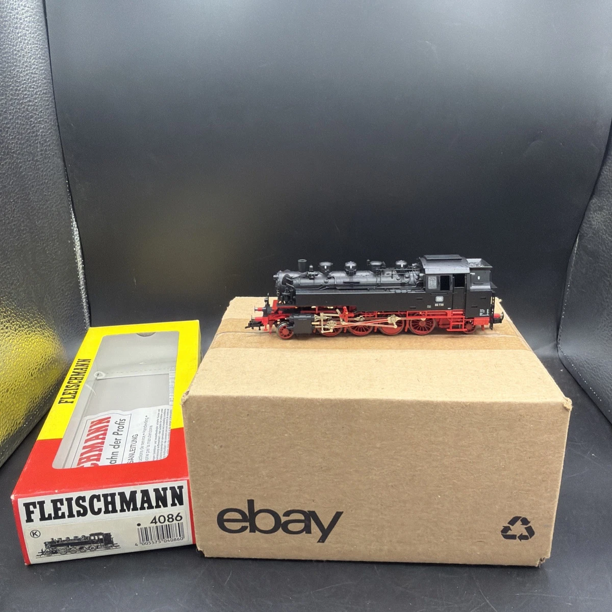 Fleischmann HO Deutsche Bahn Steam Locomotive Model Railroad
