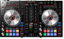 Pioneer DDJ-SR2, controller DJ 2 canali più Serato Pitch 'n Time DJ (Serato DJ Pro)