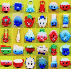 B59 EXCLUSIVE TRU Metallic Bauble Ornament Shopkins Christmas Holiday U Choose