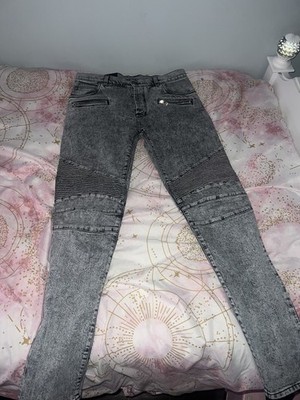 Balmain Men's Gray Solid Denim Jeans Logo Back Pocket 5-Pocket Zip