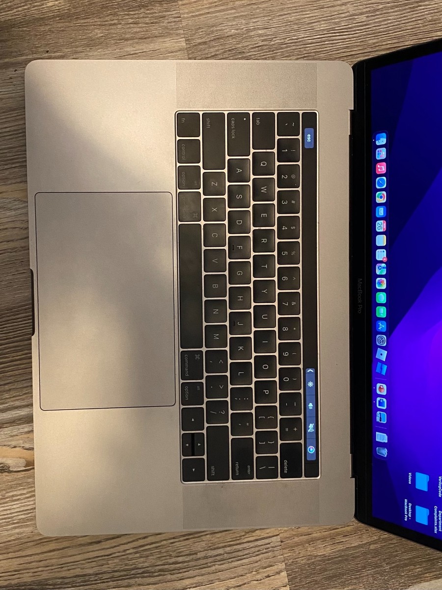 Apple MacBook Pro 15 Apple MacBook Pro 15