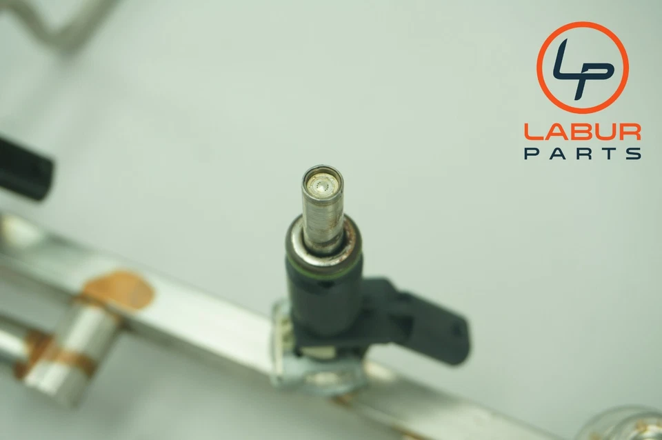 Рейка топливной форсунки R171 05-12 Mercedes C CLK E GLK ML R SLK с форсунками Z4675 - Изображение 3 из 4