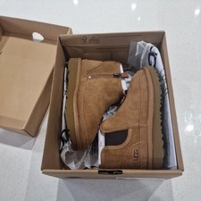 UGG T Neumel Chelsea Kids Boots Uk10