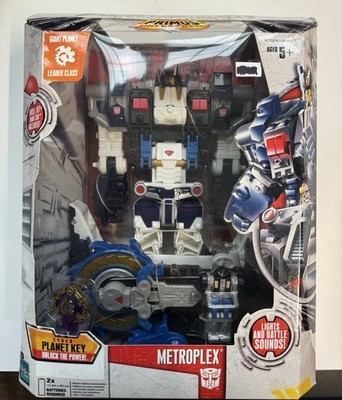 Transformers Cybertron Primus Unleashed Metroplex Figure with Drillbit NEW 2005
