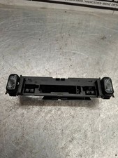 Mercedes-Benz E W210 2000 Schalter Sitzheizung 2108200051 NIC29366 Mercedes-Benz E W210 2000 Schalter Sitzheizung 2108200051 NIC29366