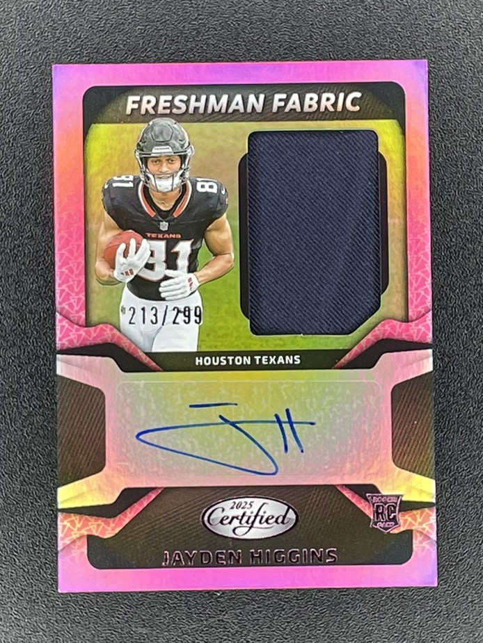 JAYDEN HIGGINS 213/299 2025 PANINI CERTIFIED FRESHMAN FABRIC PINK Auto