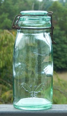 Vintage French LA LORRAINE Thistle 1 Litre Aqua Glass Jar Wire Bail Closure