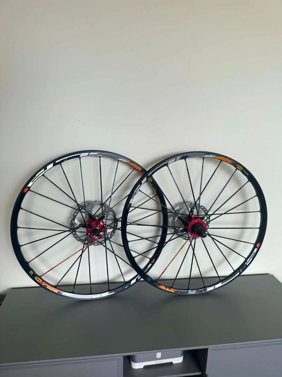 Preços baixos em Mavic Crossmax 26 Rodas e pares de rodas para