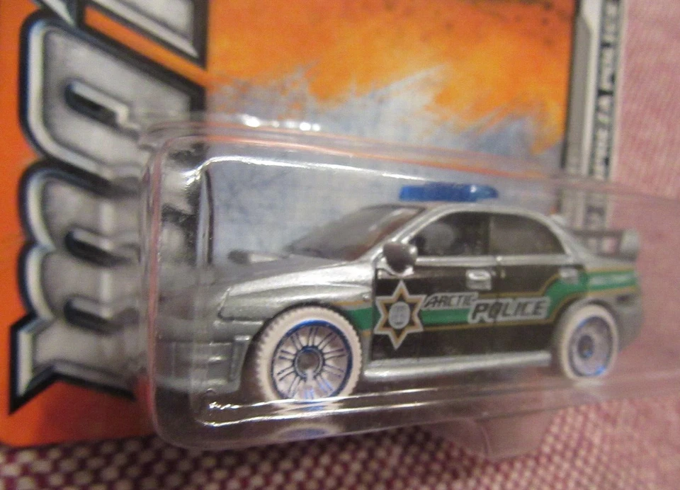 MATCHBOX 2012 MBX ARTIC SUBARU IMPREZA POLICE #78 SILVER - Image 3 of 4