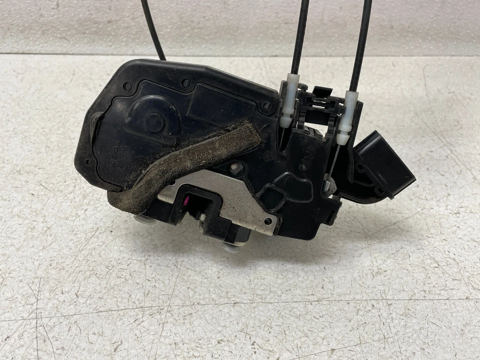 Nissan 370Z 2009-2020 actuador de cierre de puerta del conductor delantero izquierdo 1406 OEM Foto 4 de 4