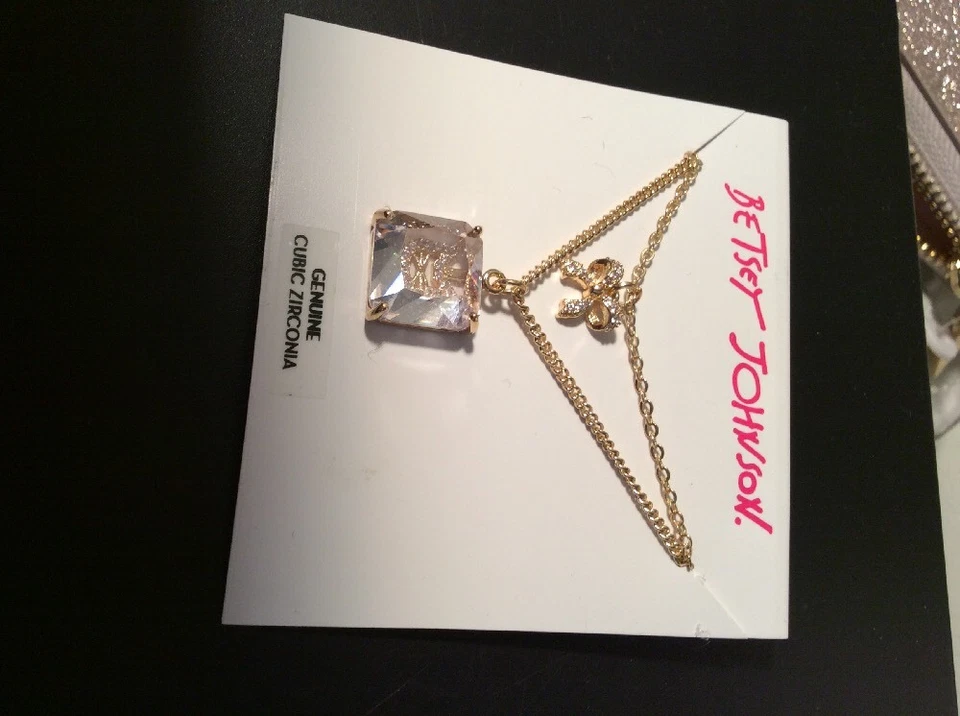 $38 Betsey Johnson Mini Circonita cúbica Gato Oro Corazón Colgante Collar q21A Foto 4 de 4