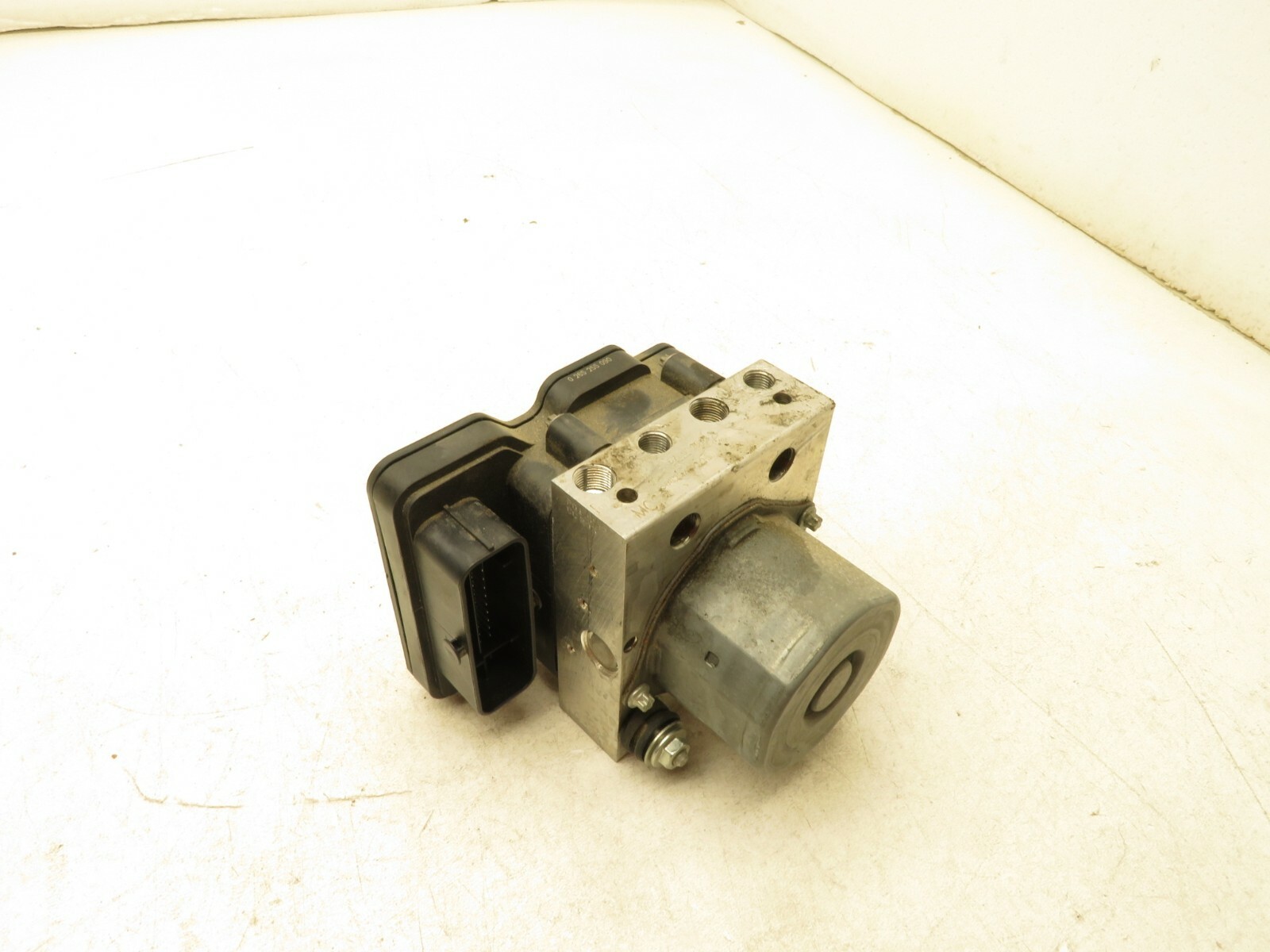 2014 - 2017 MASERATI GHIBLI ANTI LOCK ABS BRAKE PUMP CONTROL MODULE UNIT OEM