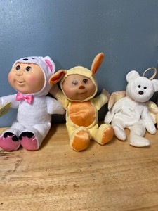 2 Cabbage patch kids dolls and Halo Bear Ty Beanie Baby