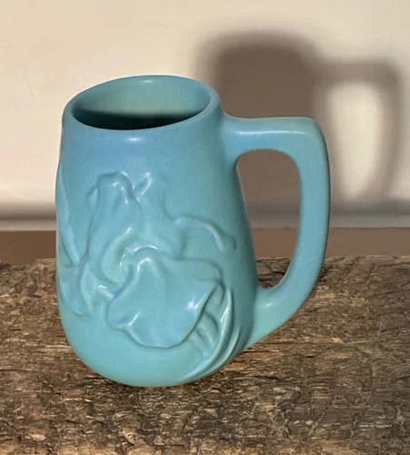 SPECTACULAR Van Briggle LIMITED CENTENNIAL Iris Mug Turquoise Near MINT [#2]