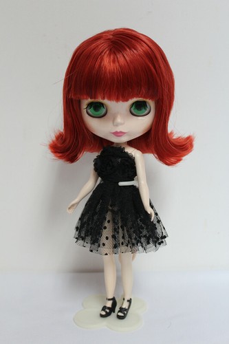 12" Takara Blythe Doll From factory Nude Doll wine red short curly mushroom head - Picture 4 of 4