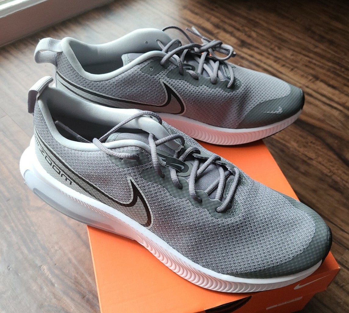 Nike Air Zoom Arcadia GS CK0715 015 Smoke Grey Athletic Shoes Youth 7Y NEW