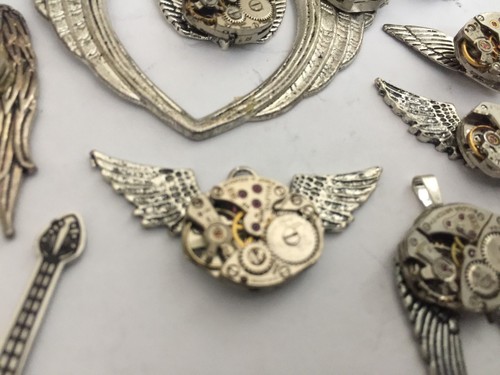 GEARS Cogs Wheel STEAMPUNK Owl Wings Watch Parts Pieces Steam Punk Movements Lot - Picture 6 of 7