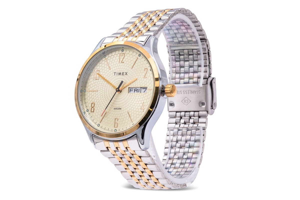 Timex T80 Orologio Digitale Unisex In Acciaio - Cassa 36mm, Retroilluminazione INDIGLO