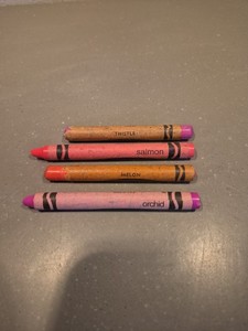 Set Of 4 Retired Used Pink Crayons Orchid Melon Salmon Thistle