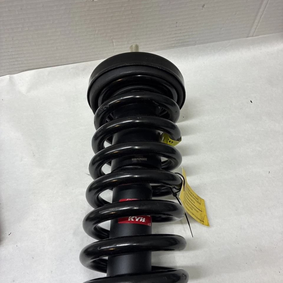 Conjunto completo de puntal delantero genuino KYB SR4438 para Ford Expedition 2007-2013 Foto 2 de 3