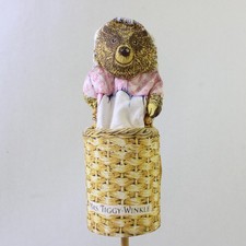 VTG Anne Wilkinson Designs Beatrix Potter Mrs. Tiggy-Winkle Pop-Up Stick Puppet