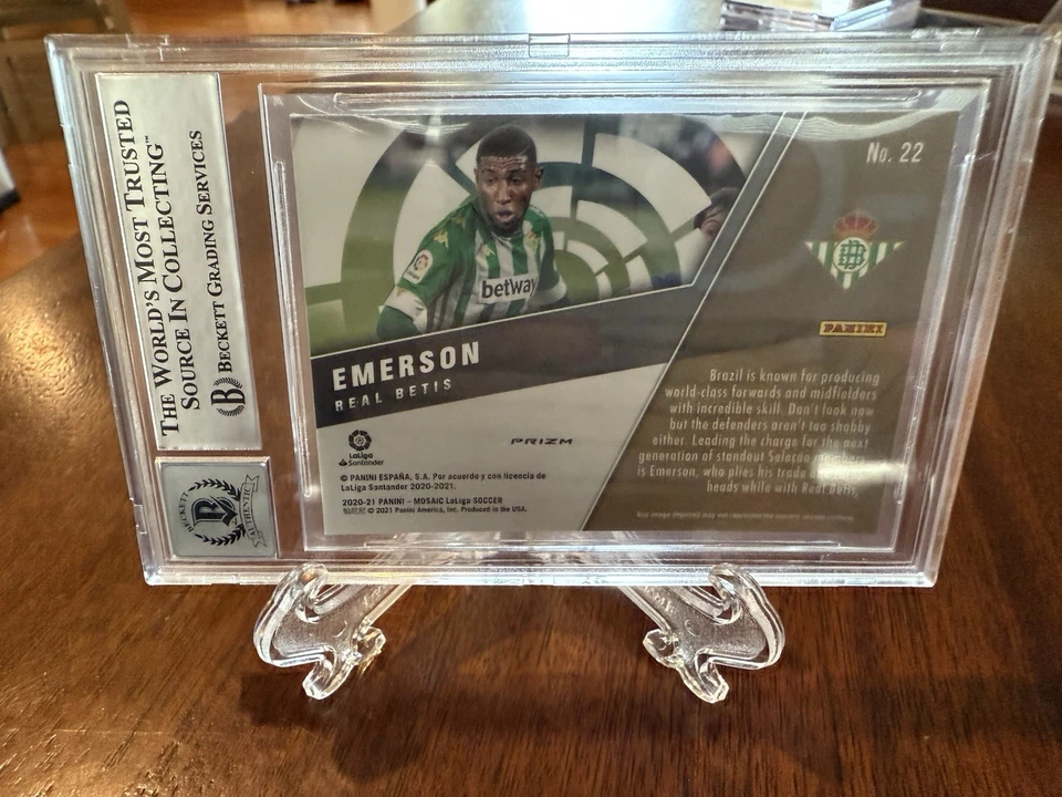 Emerson Royal 2020-21 Panini Mosaic La Liga Montage Prizm #22 BAS AUTO GRADE 10 - Image 4 of 4