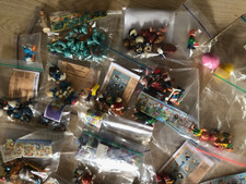 Sammlungsauflösung Ü-Ei-Figuren ab 1978 mit Negerkussschlumpf, Trick mit Korb,..