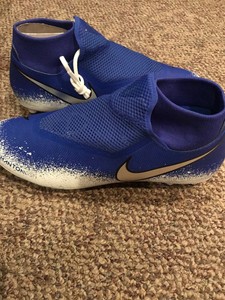 Nike React Phantom Vision Pro DF IC Soccer Plus