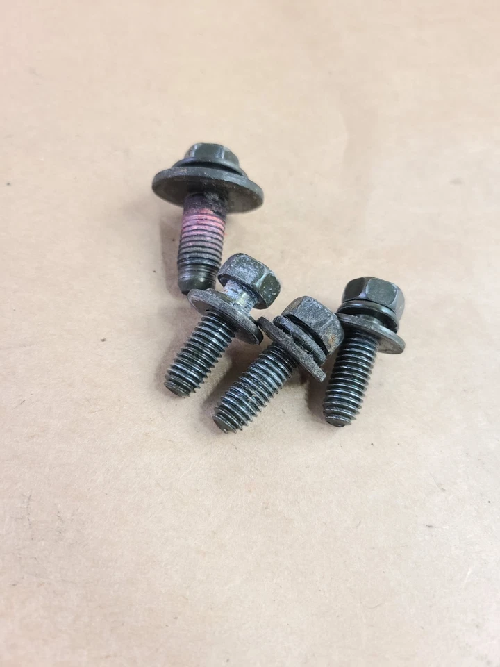 Pernos de montaje del asiento delantero Acura Integra 1994-2001 OEM Foto 3 de 4